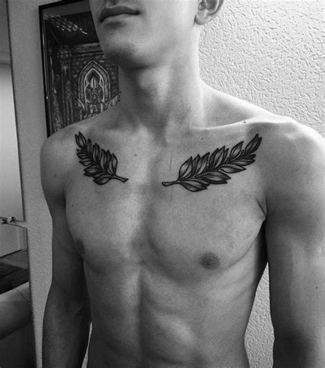 tatuajes para la clavicula hombre|Tatuajes en la clavícula para hombres: ¡Descubre los diseños。